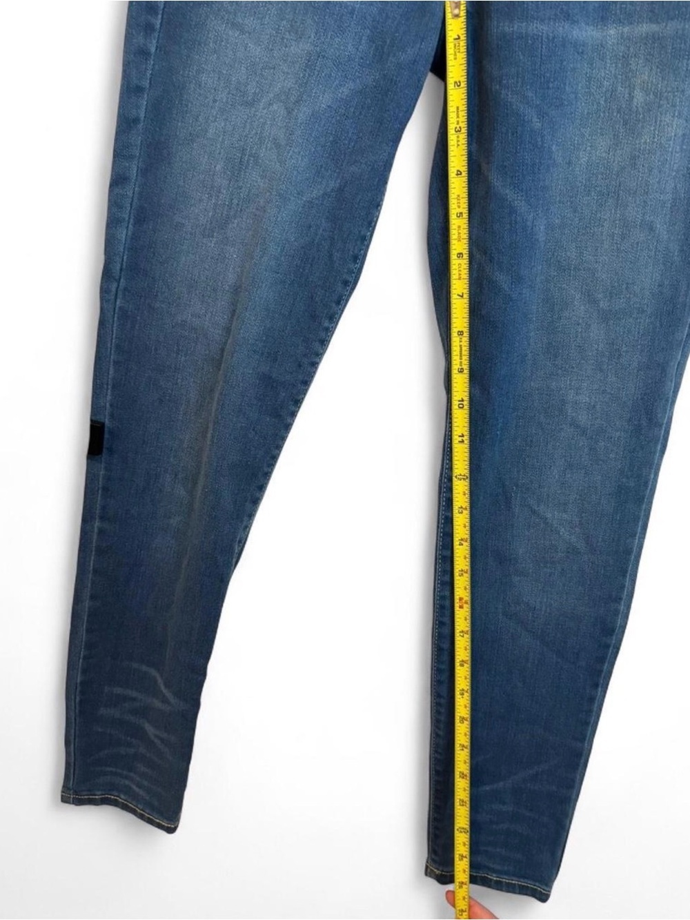 Arizona Jean Company Medium Blue Skinny Jeggings - Picture 6 of 6